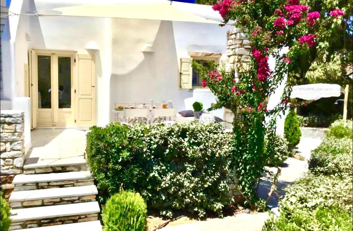 Villa Nausithoe 1 Paros Logaras Exterior photo